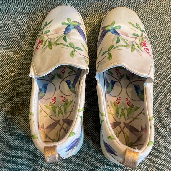 Ted Baker Hummingbird Floral Sneakers - Picture 6 of 10